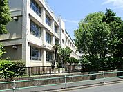 葛飾区立北野小学校 99m