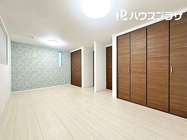 寝室を拡大表示