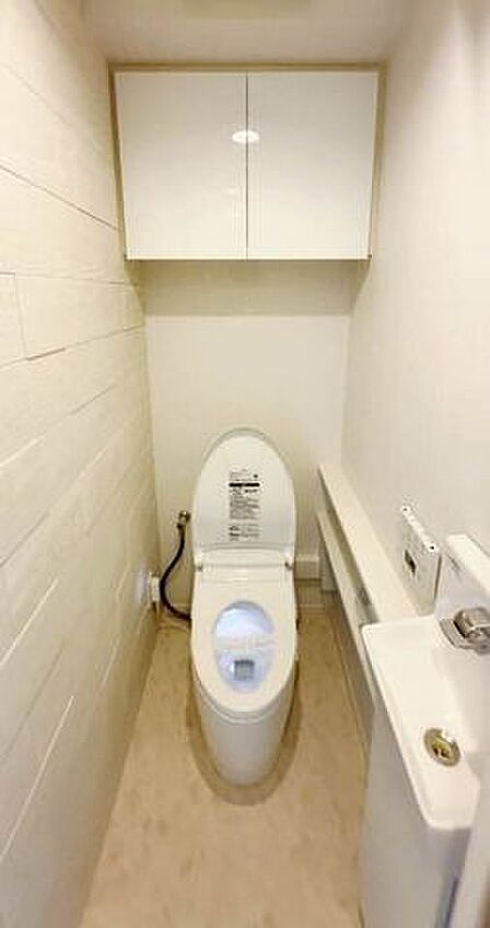 ウォシュレット完備のトイレが設置されています!
