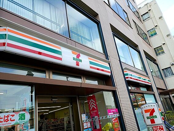 セブンイレブン...