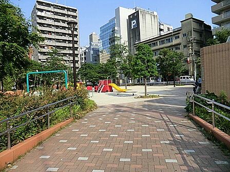江東橋公園 530m