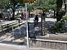 周辺：子安児童遊園 400m