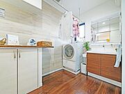 洗面室　※ショールームはイメージです。