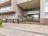 周辺：足立区立西新井小学校 422m