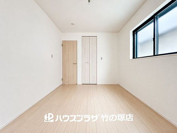 洋室を拡大表示