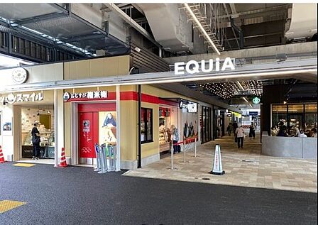 EQUiA竹ノ塚 徒歩18分。 1440m