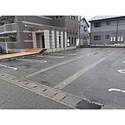 融雪駐車場