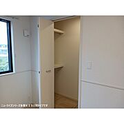 ウォークインクローゼット