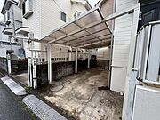 車を余裕をもって停められる広さです。是非体感してみてください。感覚が一番の判断材料です。
