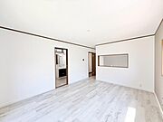 完成＆空室のため、即ご入居可能。新生活のイメージが広がります。