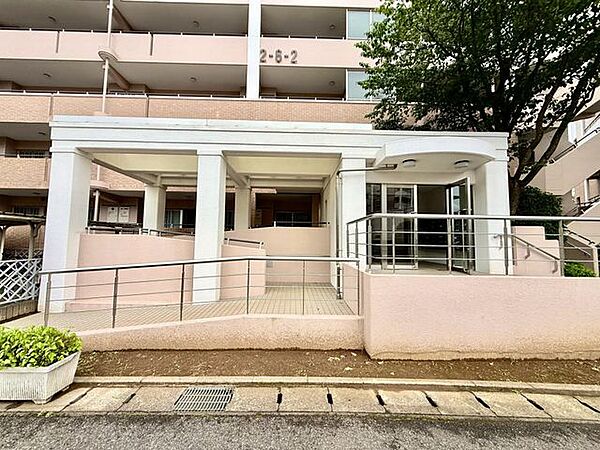 エントランスを拡大表示