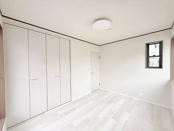 寝室を拡大表示