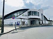 八街駅　徒歩約7分（約560m)