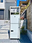 不在時や非対面受け取りも可能な宅配BOX付き