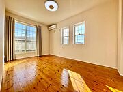 バルコニーサイドのお部屋で採光・風通りも良好