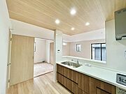 ＼＼堂々完成いたしました！！／／～ご内見予約・資料請求受付中です～お気軽にお問い合わせくださいませ！