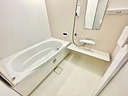 一日の疲れを癒すバスルーム！のんびりお風呂タイムをおくつろぎください！