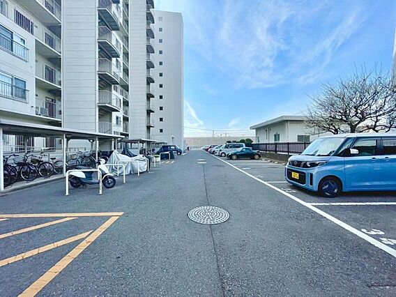 駐車場スペース