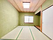 落ち着いた雰囲気の和室ではゆっくりとすごせます