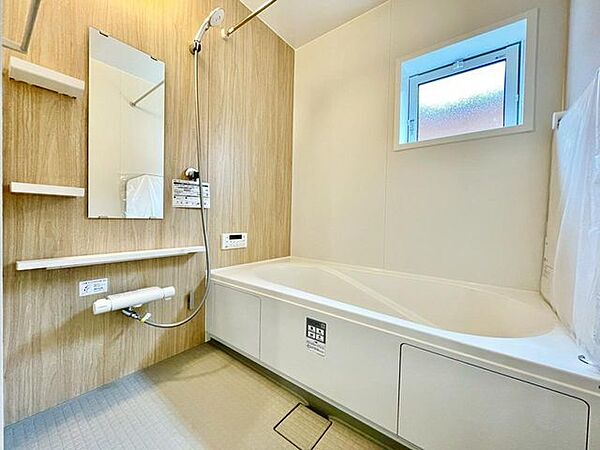 浴室を拡大表示