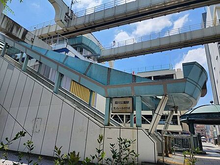 葭川公園駅(千葉都市モノレール 1号線) 徒歩8分。 570m
