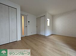 Ｏｕｒｓ　Ｌａｖａｎｄｅ（ウルス・ラヴァンド） 103 1階1Kのリビング/ダイニング