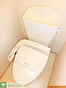 ウォシュレット付いてます