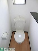 嬉しい窓付きのトイレです