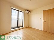 ※別部屋参考写真となります