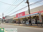 サンキ松飛台店 徒歩13分。ショッピングセンター 970m