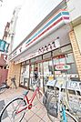 セブンイレブン 336m