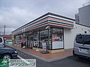セブンイレブン 376m