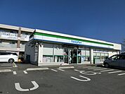 ファミリーマート 660m