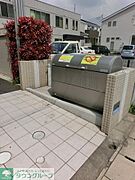 敷地内ゴミ置き場
