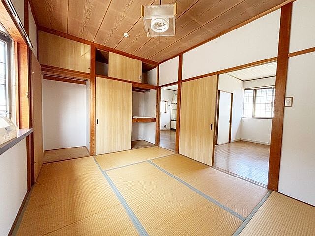 寝室