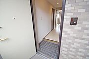 ★外から見た玄関★