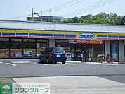 ミニストップ 徒歩16分。コンビニ 1270m