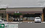 セブンイレブン 徒歩5分。コンビニ 360m