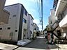 外観：現地外観写真 周辺は落ち着いた雰囲気の住環境です(北側)。