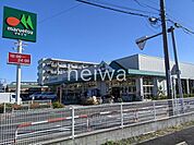 マルエツ戸田氷川町店 徒歩15分。 1160m
