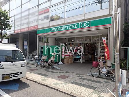 ローソンストア100戸田喜沢店 徒歩0分。 1m