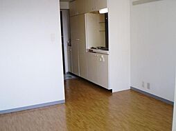 メゾン・ド・ノア・ロゼ錦町 107 1階ワンルームのリビング/ダイニング