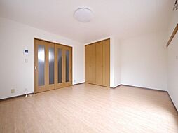 多摩都市モノレール 大塚・帝京大学駅 徒歩6分の賃貸アパート 2階1Kのリビング/ダイニング