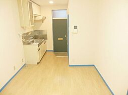 京王動物園線 多摩動物公園駅 徒歩9分の賃貸アパート 2階ワンルームのリビング/ダイニング