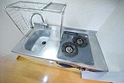 ★2口ガスコンロ付きでお料理はかどります★