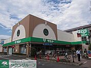 サミットストア府中若松店 徒歩9分。スーパー 680m