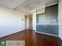 ビューパレー西新井 3階1DKのリビング/ダイニング