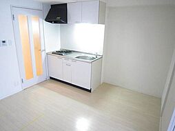 ラヴィン 3階1DKのリビング/ダイニング