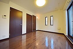 クレストコート 201 2階1Kのリビング/ダイニング