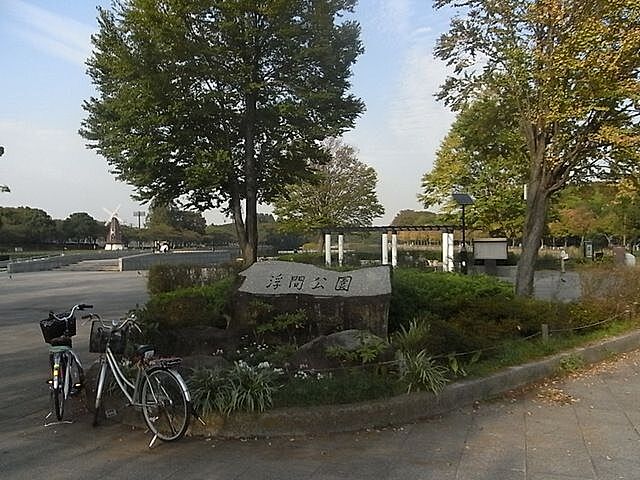 周辺
